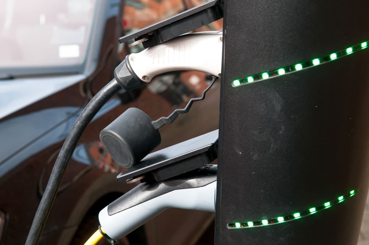 3 considerations for low-carbon vehicle technology
