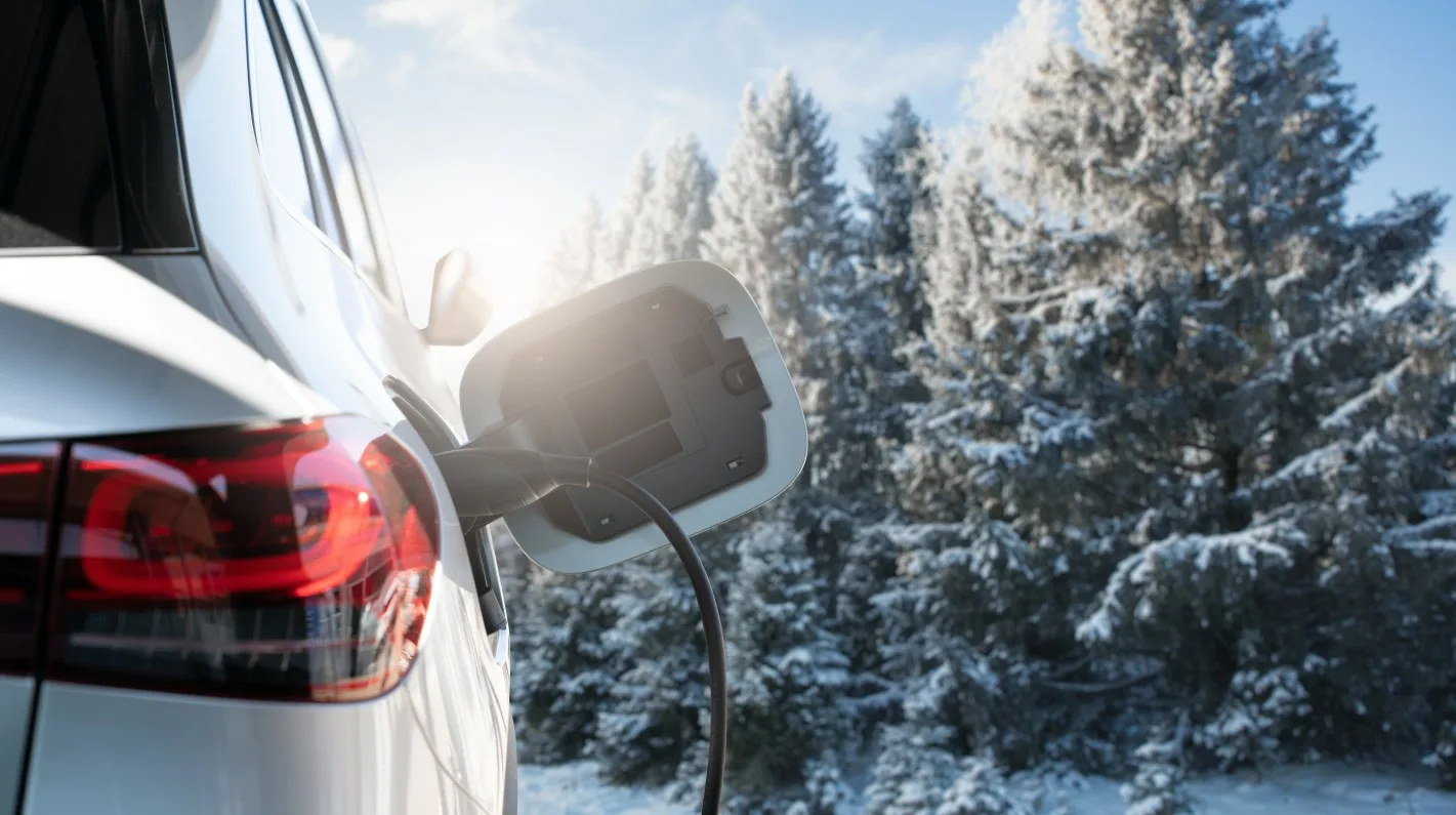 Looking after electric cars in Winter: Preparation & Safe Charging